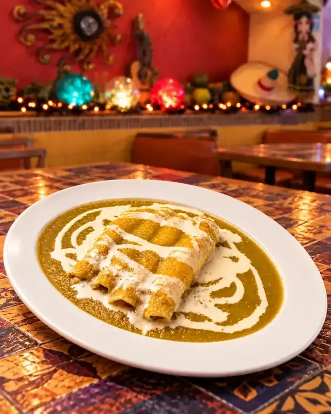 Enchiladas verdes de La Parrilla Tap